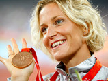      (IAAF)   -     ,    ,      