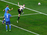      ,      (63')     - 3:0