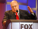 Глава Fox News Роджер Айлз покинул пост на фоне секс-скандала Глава Fox News Роджер Айлз покинул пост на фоне секс-скандала