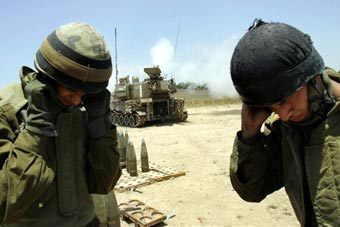      .  AFP