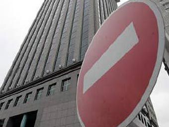    ,  Reuters