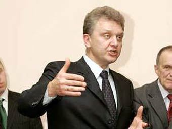  ,  Reuters