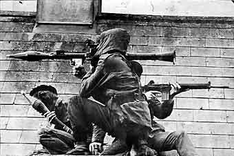  ,    1970- ,   www.irishrepublicanarmy.info