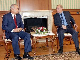 Владимир Путин и Ислам Каримов, фото пресс-службы президента РФ
