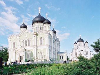 - - .     serafimsarovsky.ru