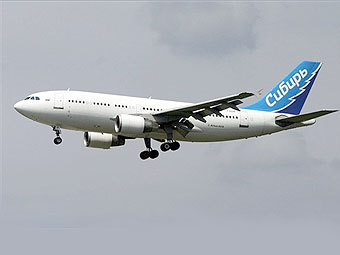 Airbua A-310  "" (S7).  AFP