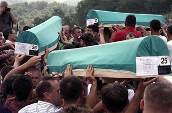    ,  AFP