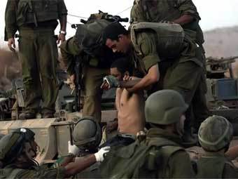      .  AFP