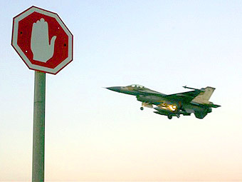  F-16  .  AFP