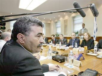  .  AFP