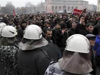        26 .  AFP