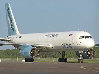 -204.    airliners.net