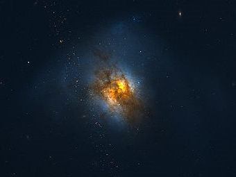 Arp 220.  NASAHubble