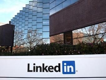 - LinkedIn  .  ©AFP