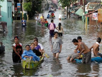    .  (c)Reuters